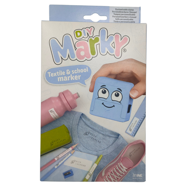 5471:MARKY - TEXTILE&SCHOOL MARKER SET TIMBRO, 20 ETICHETTE LAVABILI, NASTRO FUSIBILE, SET CON IMMAGINI E LETTERE + PINZETTA